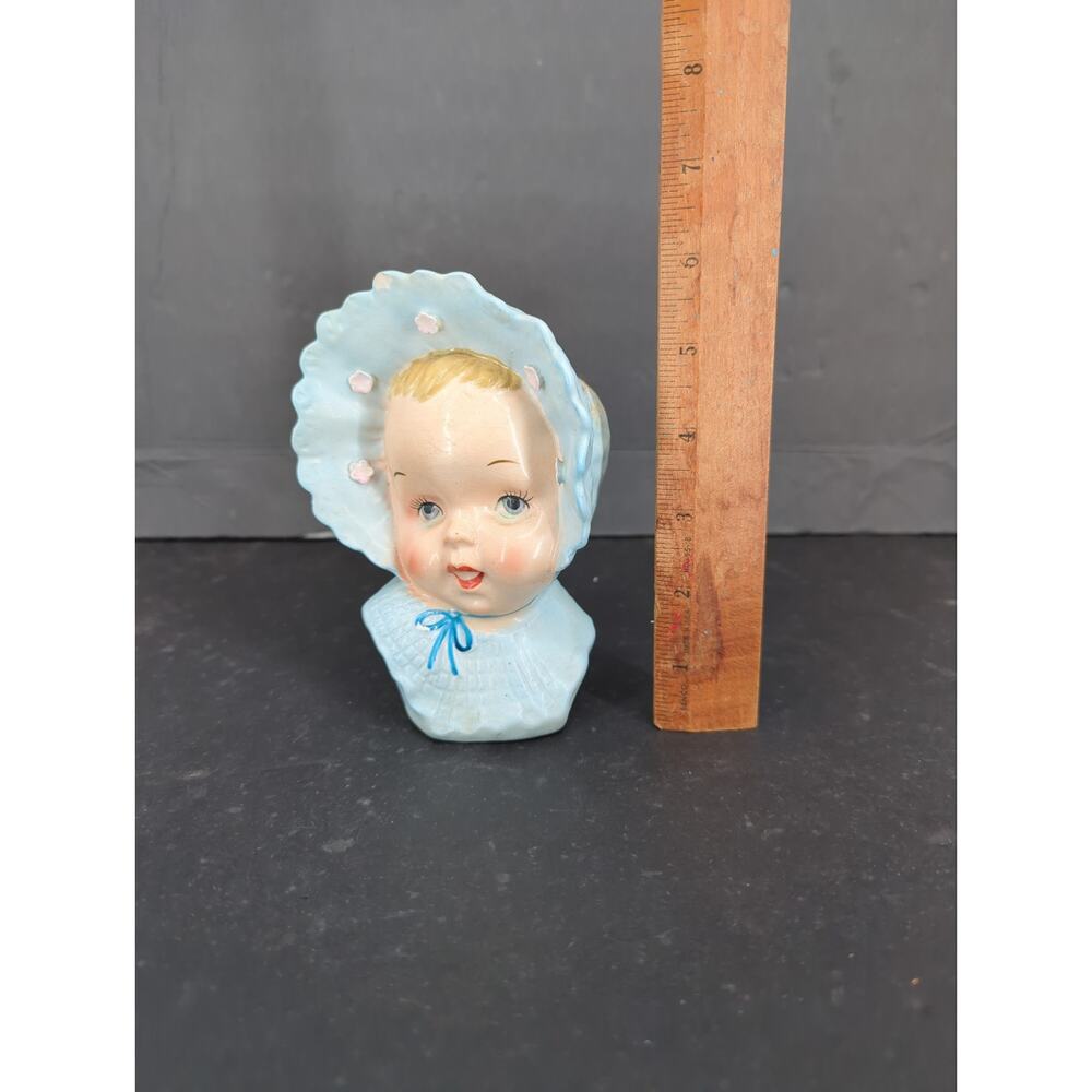 Vintage Ceramic Baby Head Vase Blue Bonnet Planter Figurine Mid Century - Picture 7 of 8